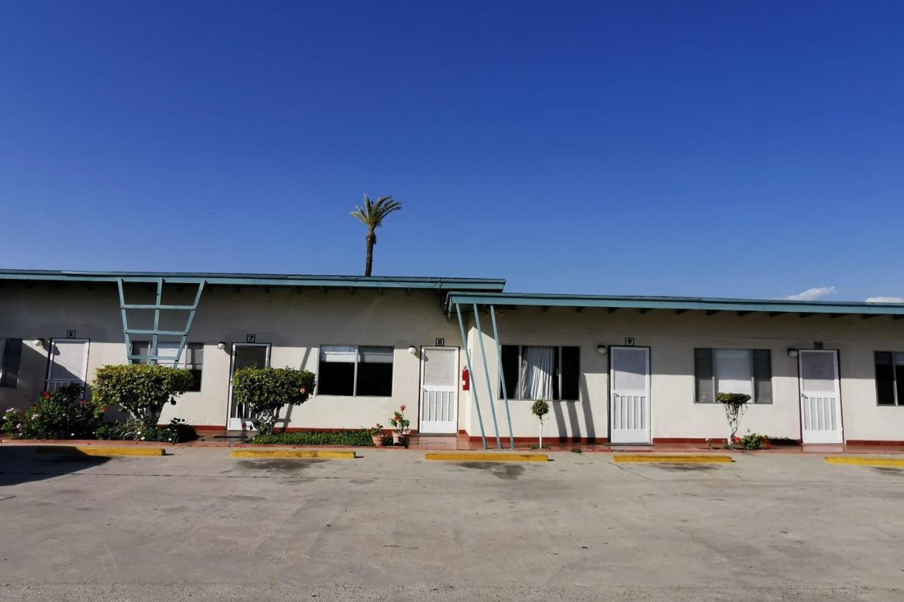 Capital O Hotel America Ensenada Kültér fotó