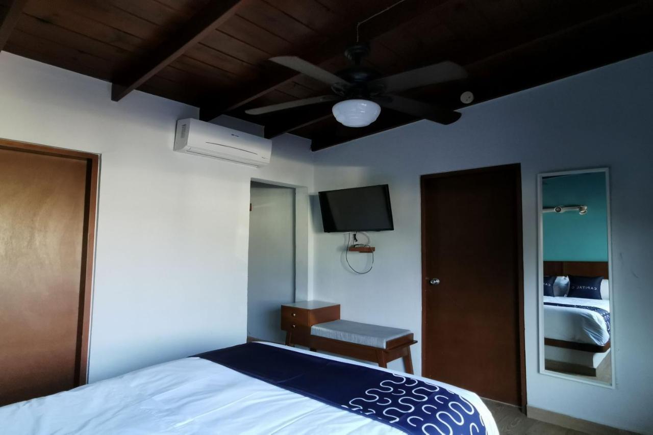 Capital O Hotel America Ensenada Kültér fotó