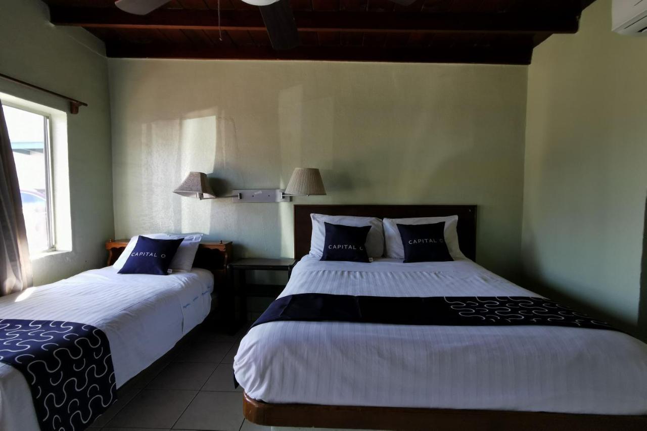 Capital O Hotel America Ensenada Kültér fotó