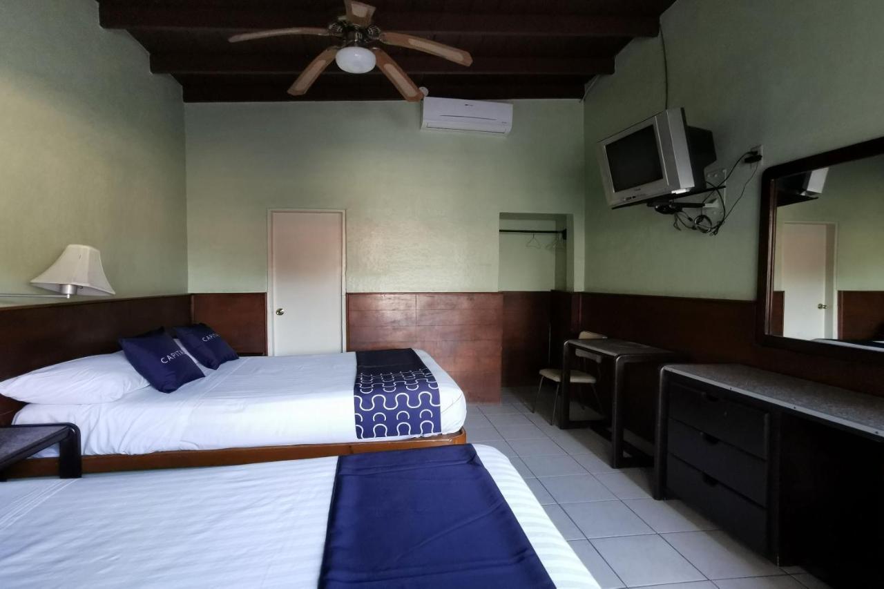 Capital O Hotel America Ensenada Kültér fotó