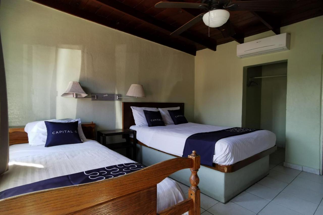 Capital O Hotel America Ensenada Kültér fotó